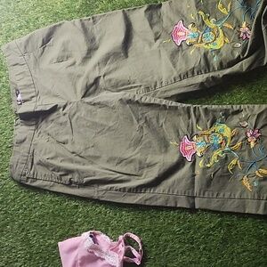 Embroidered GREEN PANTS